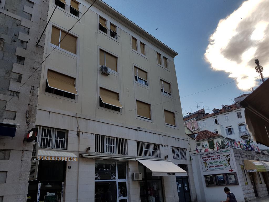 Celtis Apartment Спліт Екстер'єр фото